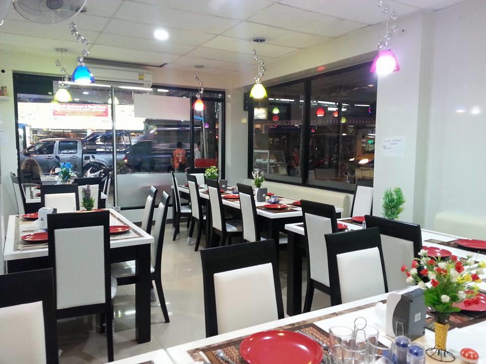 Hari Om Delhi Darbar Hotel Pattaya Buitenkant foto