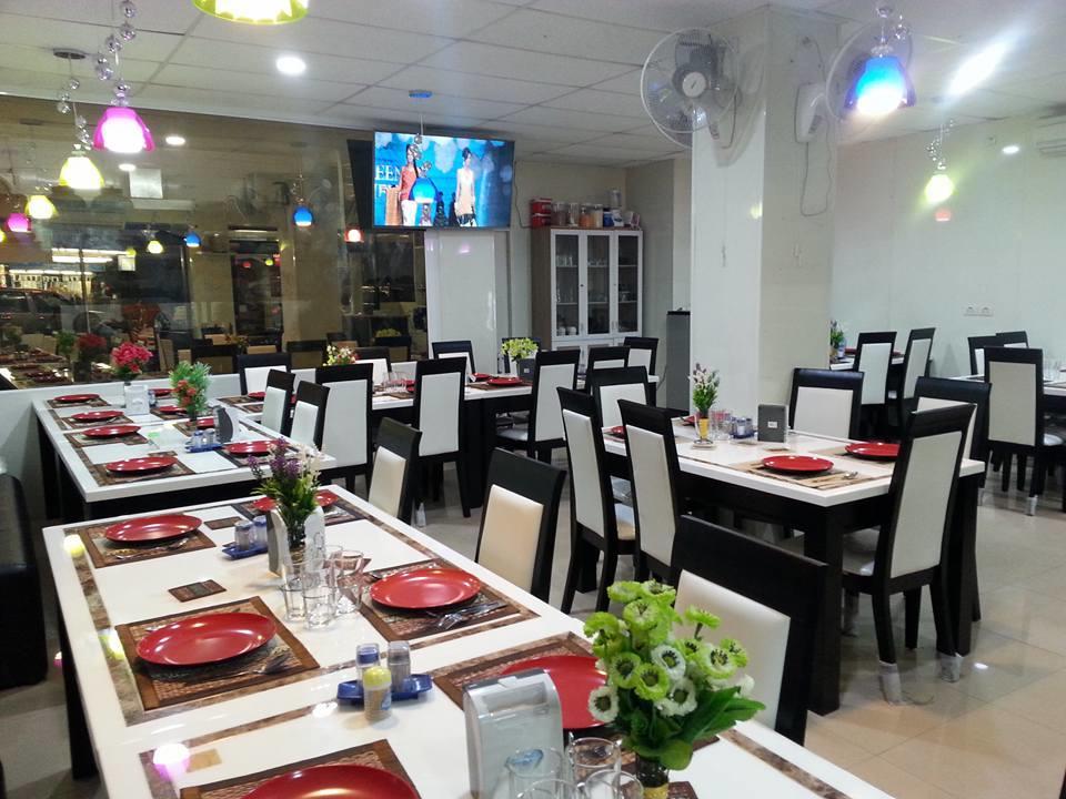 Hari Om Delhi Darbar Hotel Pattaya Buitenkant foto
